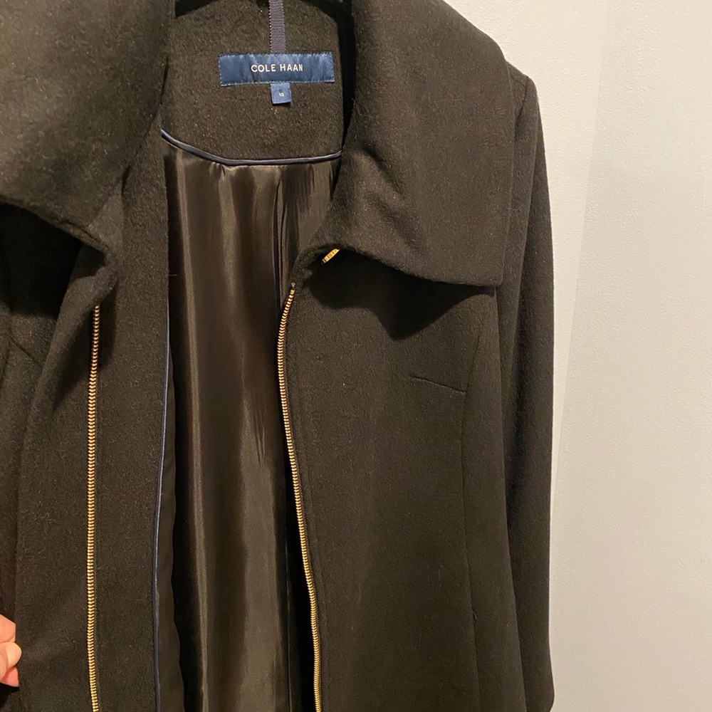 Cole Haan Black Wool & Rabbit Blend Coat StandUp Colar Blue piping detail inside - Picture 2 of 11